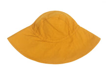 画像をギャラリービューアに読み込む, Big Brim Baby Sun Hat