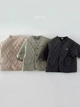 画像をギャラリービューアに読み込む, quilted jacket no color