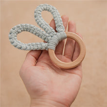 画像をギャラリービューアに読み込む, Croshet bunny teether&holder matching set ♪ 𓊆 歯固め&ホルダー 𓊇