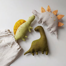 画像をギャラリービューアに読み込む, Cute dinosaur mini cushion
