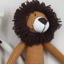 画像をギャラリービューアに読み込む, Handmade crochet bear&amp;lion【25㎝】
